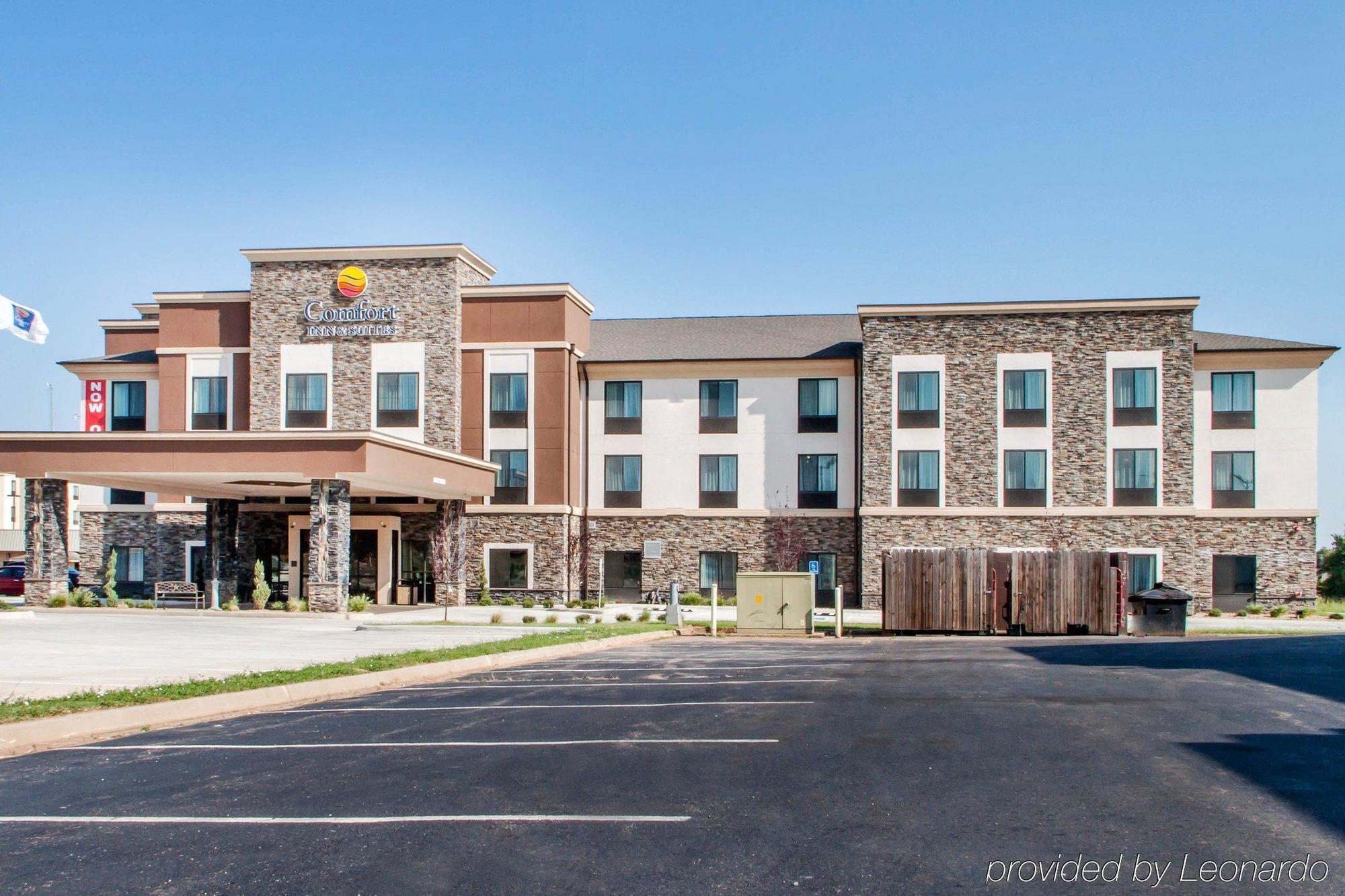 Comfort Inn & Suites Woodward Exterior foto
